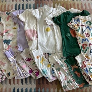 Old Navy / 4T Pajamas 8set - bundles